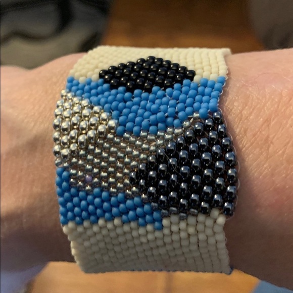 Beaded cuff bracelet 6.5 inches - Picture 2 of 5